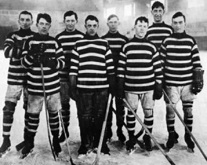 1912-13 Victoria Senators  7109