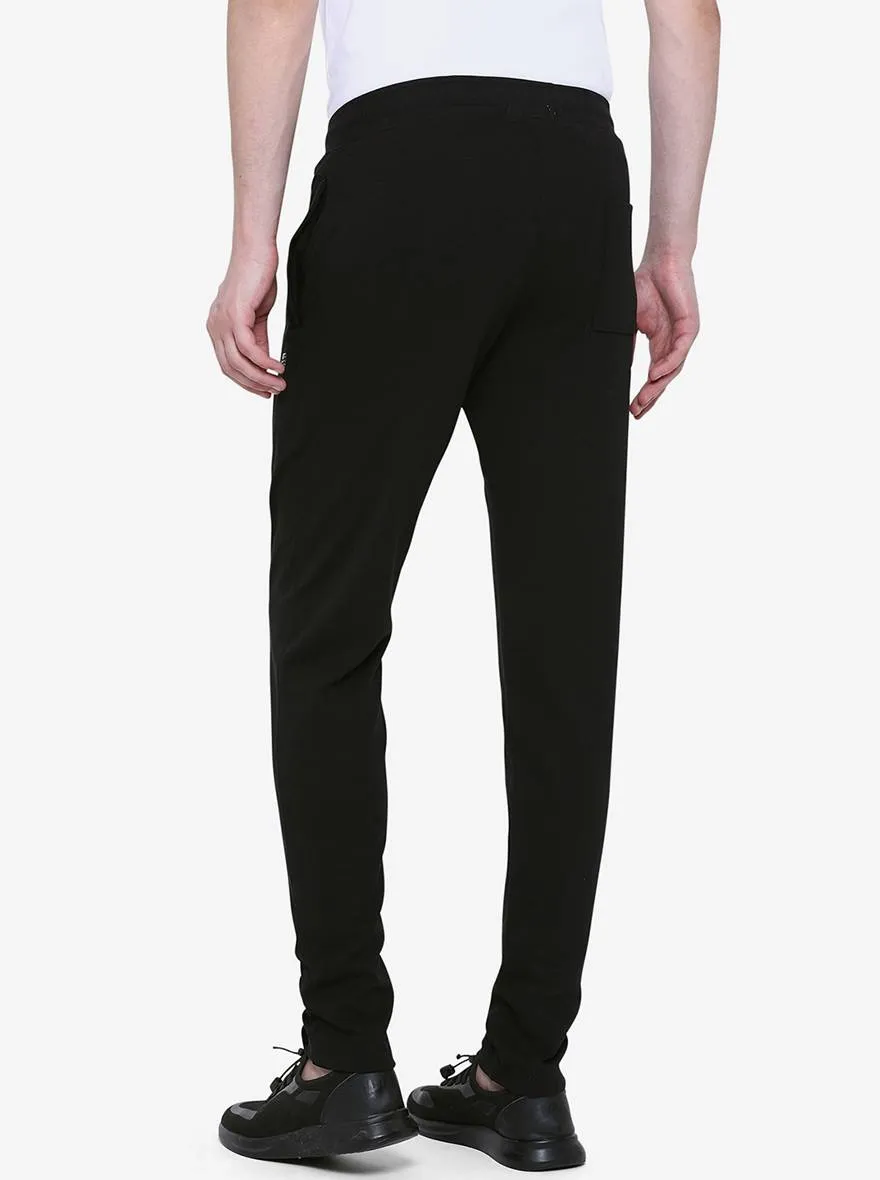 Black Solid Regular Fit Track Pant | JadeBlue