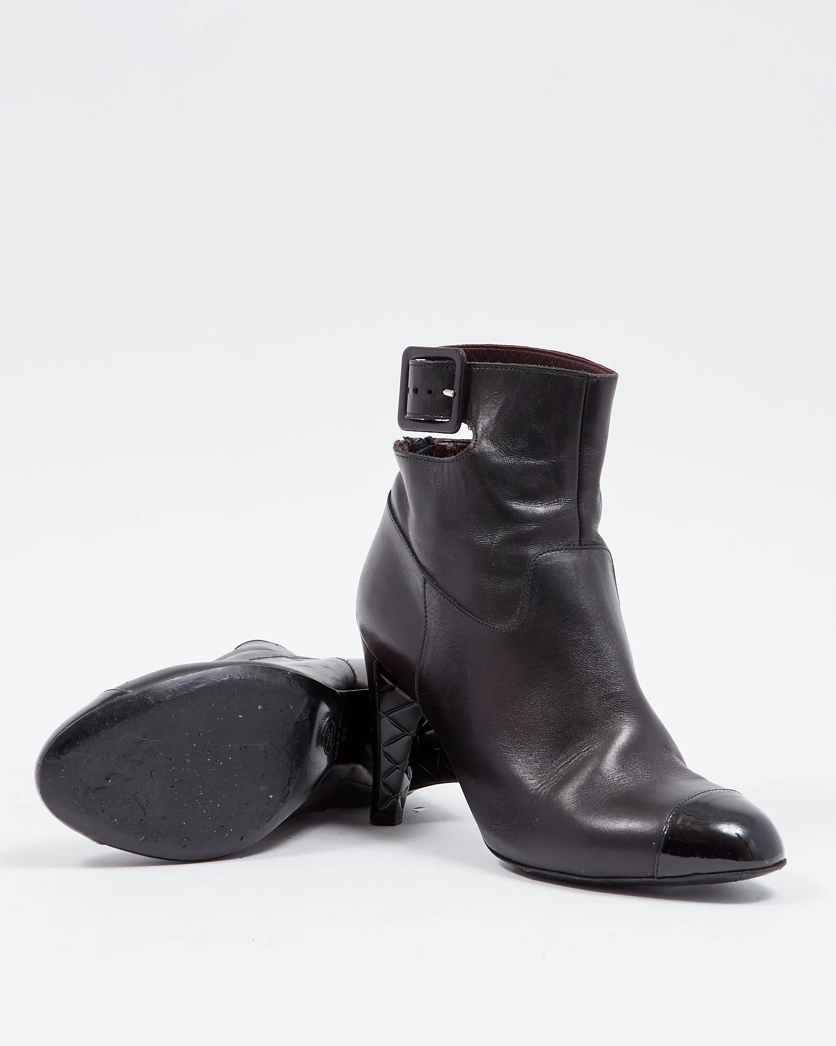 Chanel Black Smooth Leather Wrap Around Ankle Booties - 39