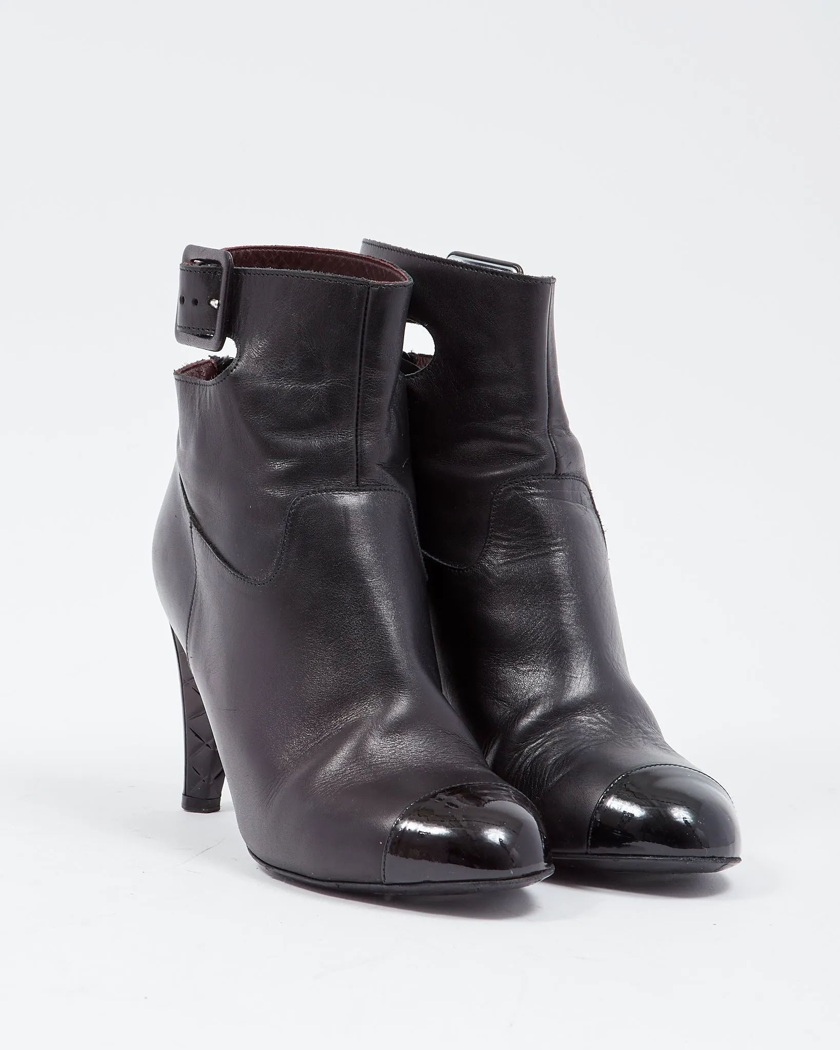 Chanel Black Smooth Leather Wrap Around Ankle Booties - 39