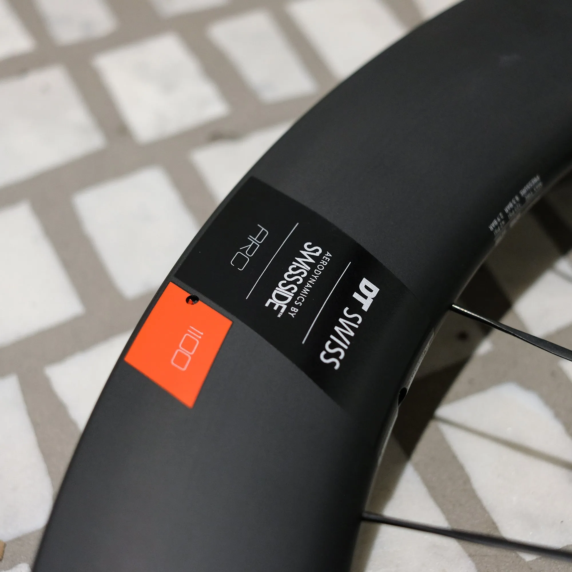 DT Swiss ARC1100 DICUT 62 Carbon Disc Brake Wheelset