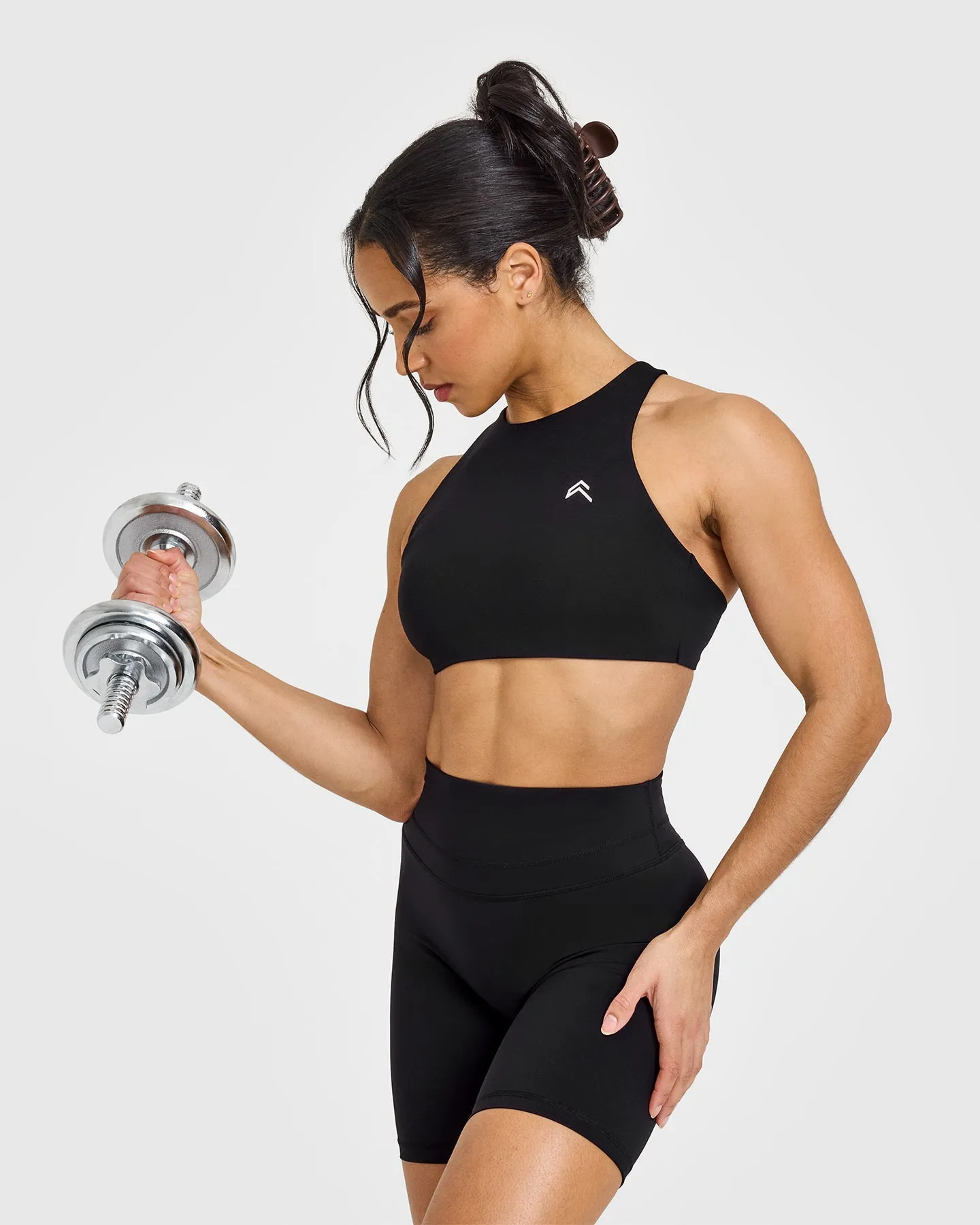 EasyLift™ High Neck Sports Bra | Black