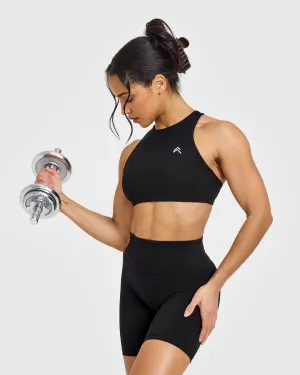 EasyLift™ High Neck Sports Bra | Black