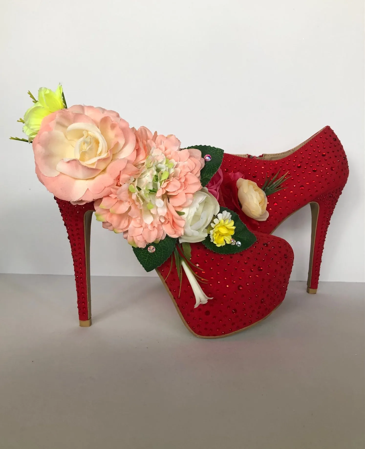 Flores Boots Size EU 39/ USA 9