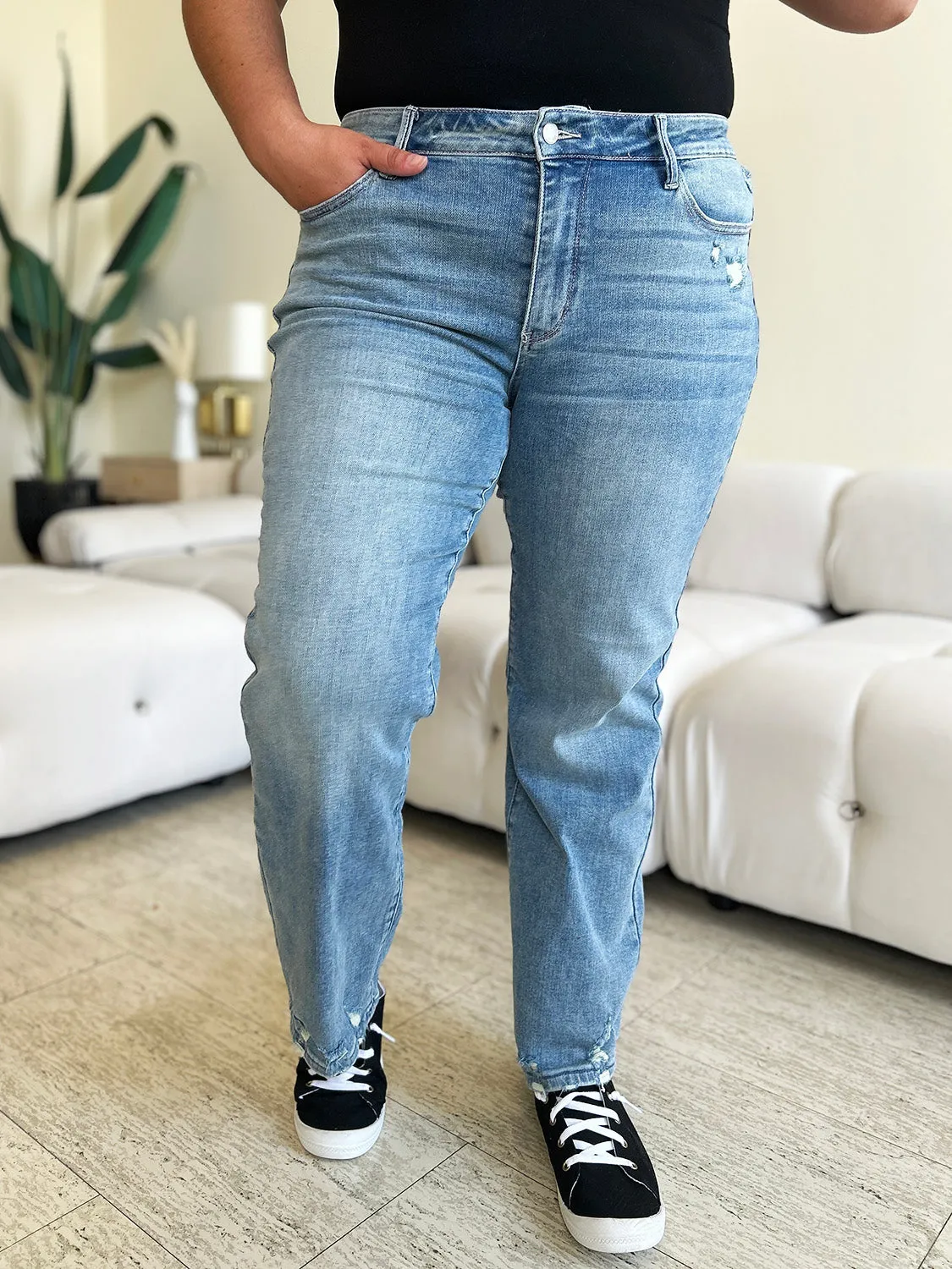 Judy Blue Full Size High Waist Distressed Straight Jeans ONLINE EXCLUSIVE