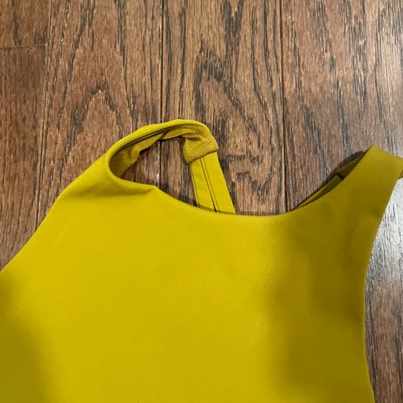 Lululemon High Neck Energy Sports Bra