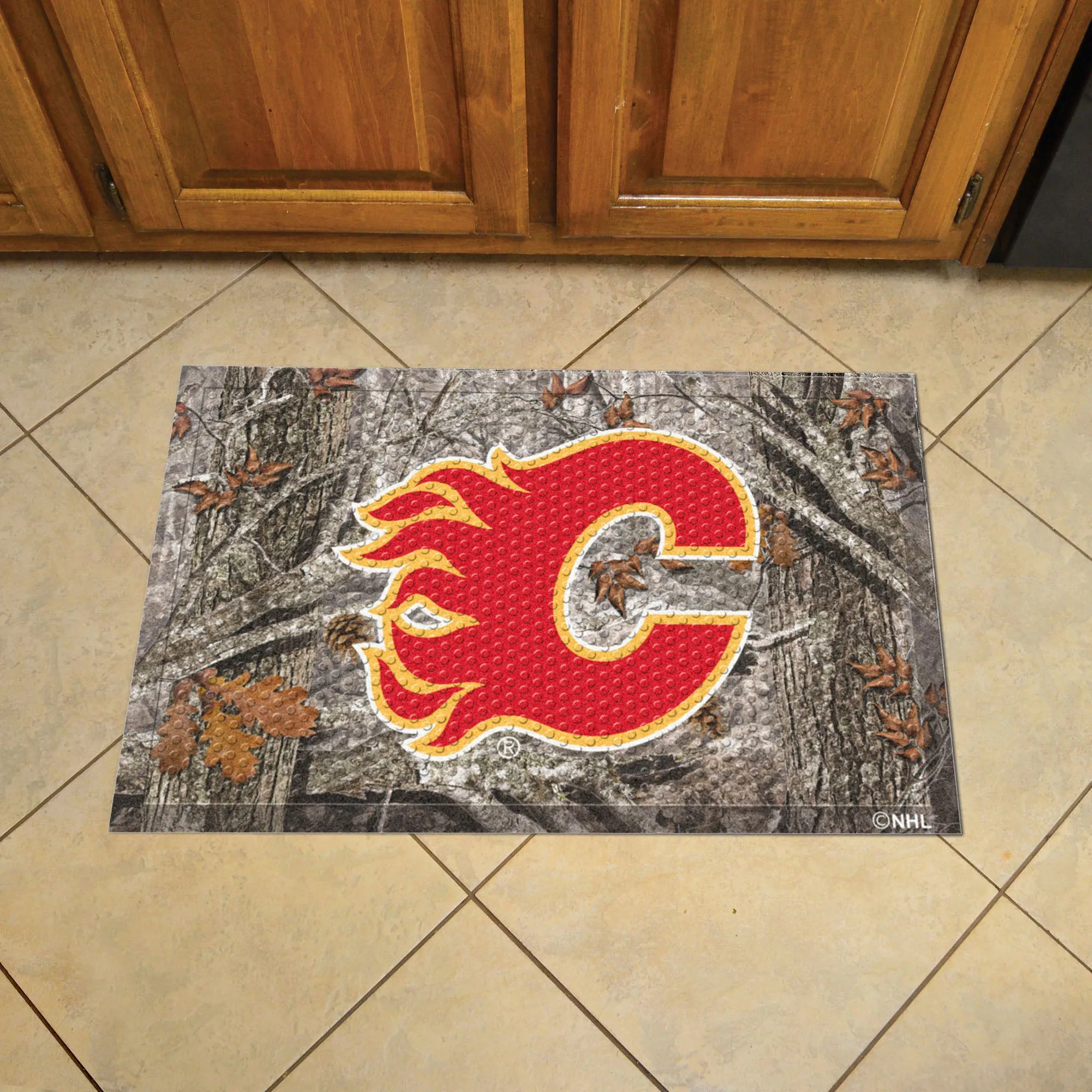 NHL - Calgary Flames Camo Scraper Mat