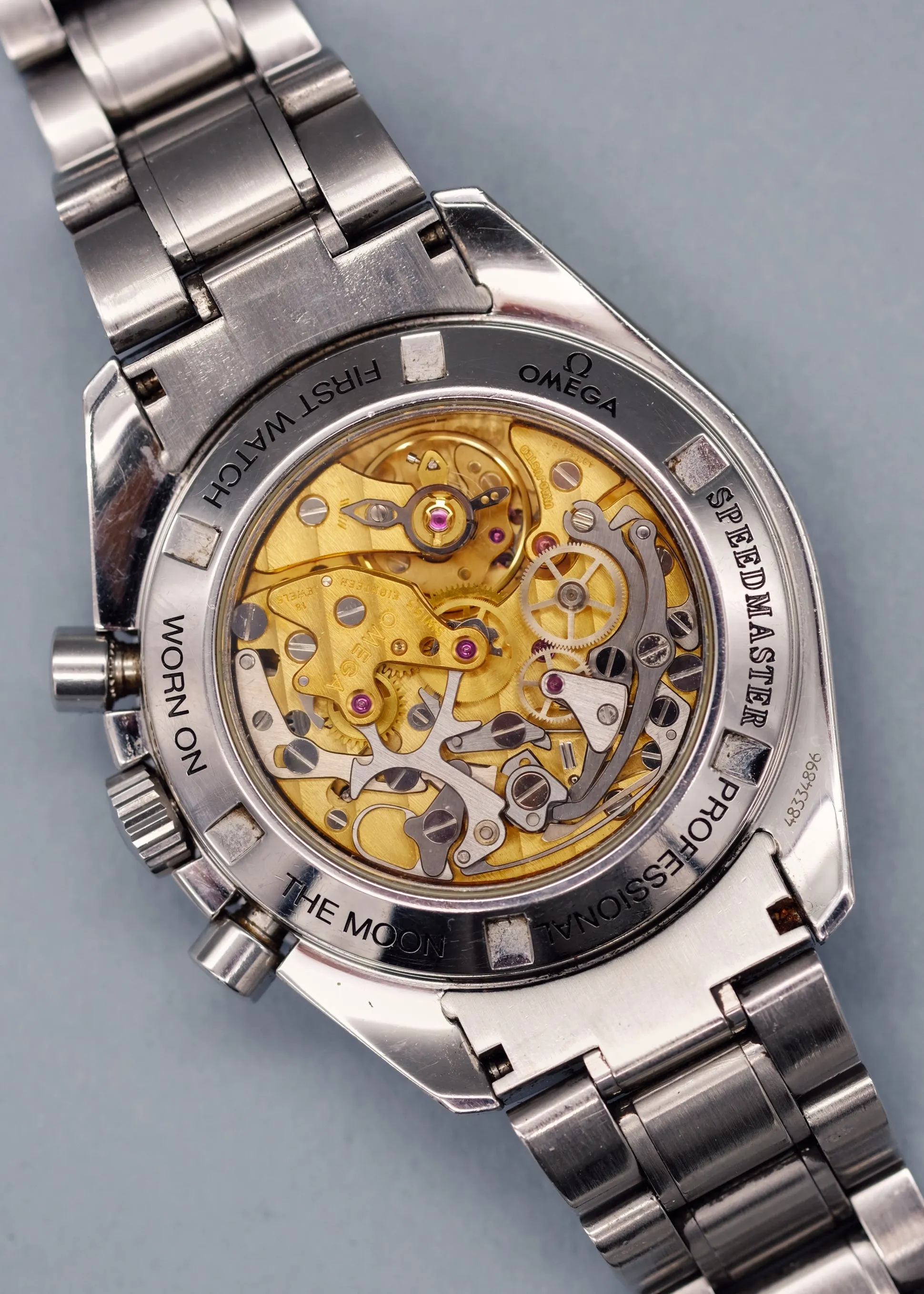 Omega Speedmaster Gilt Movement 3572.50 w/Card - 1996