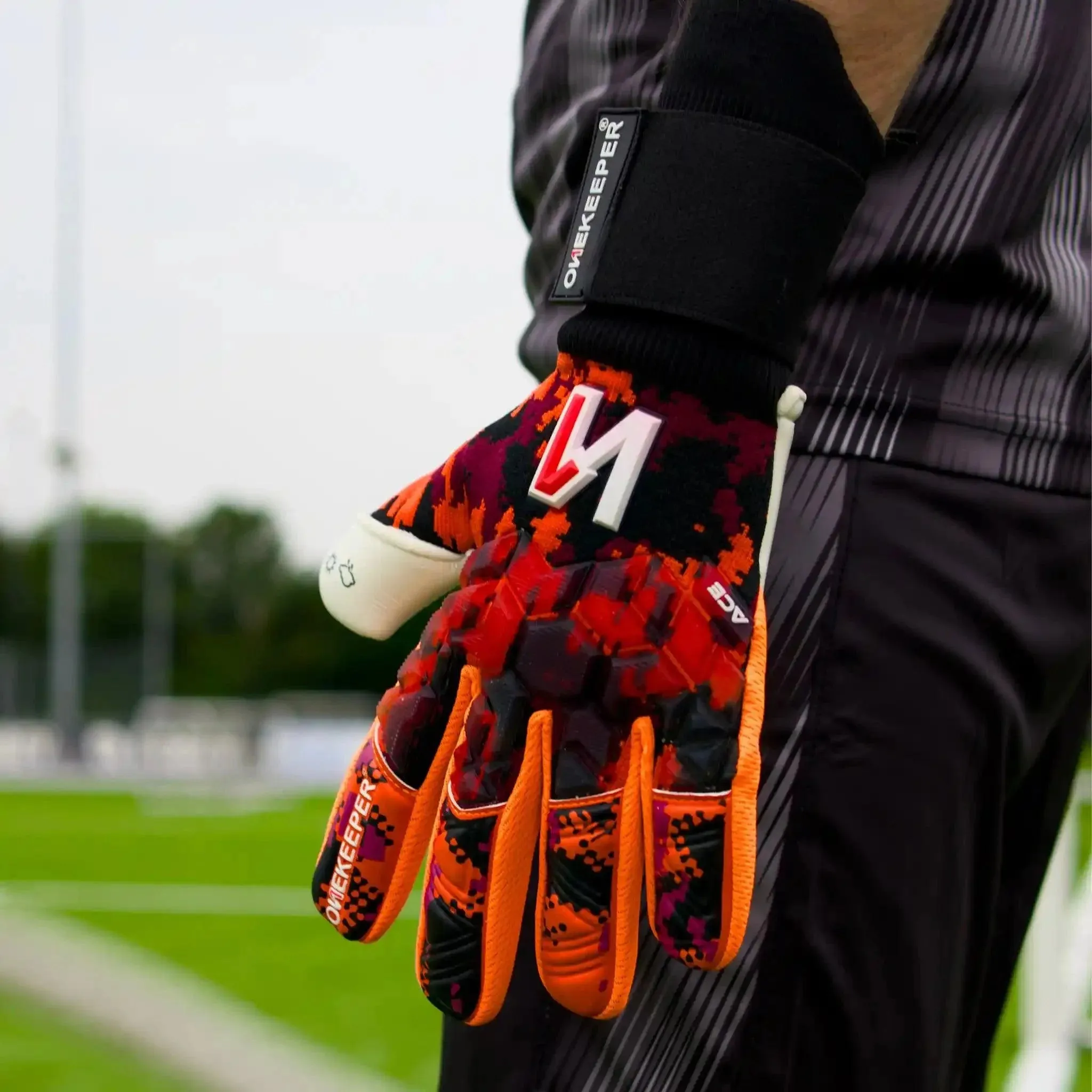 ONEKEEPER ACE Orange and White -Negative Cut Pro-Level Goalkeeper Gloves