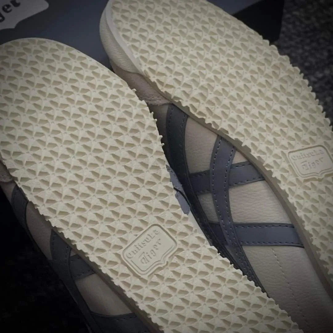 Onitsuka Tiger Beige
