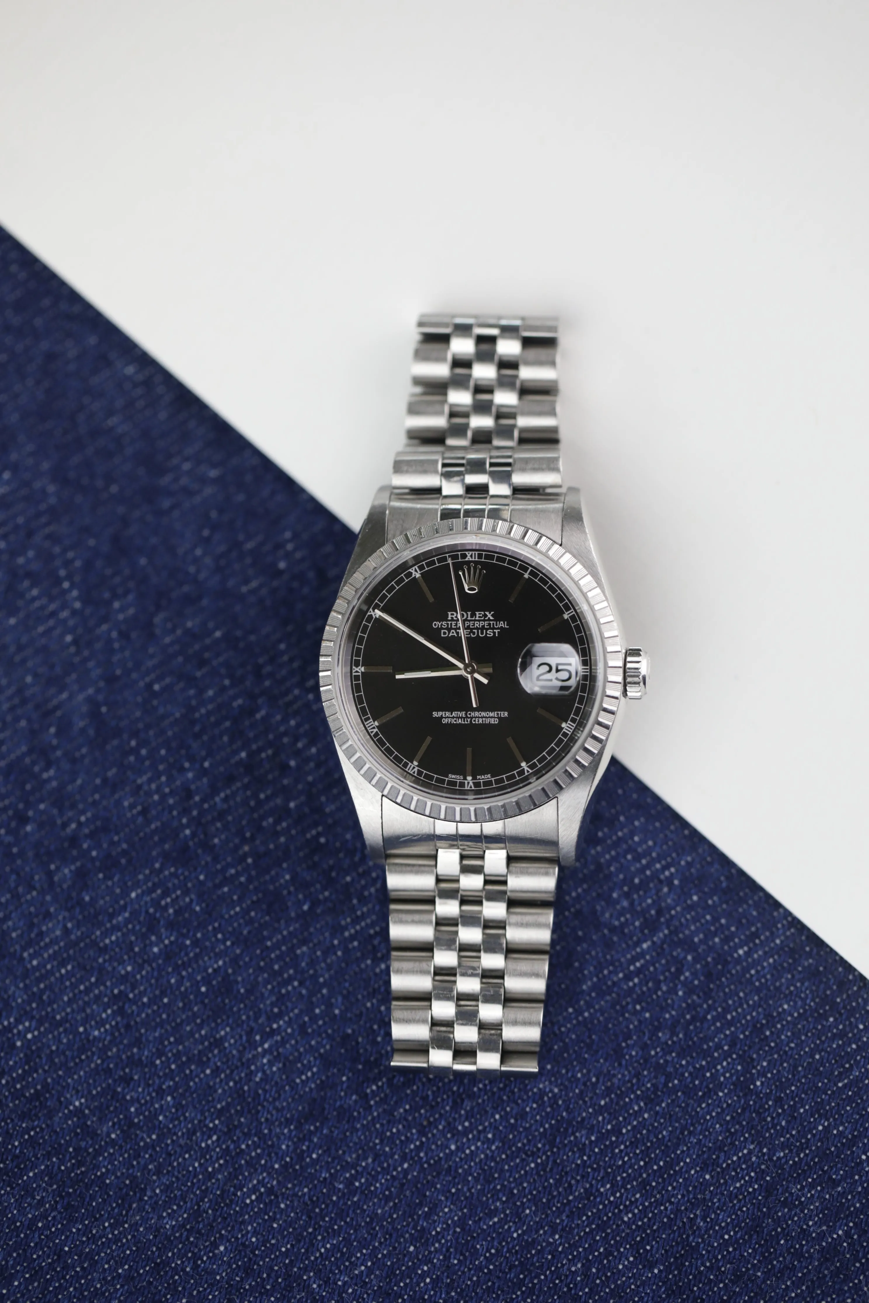 Rolex Datejust 16220 Black Roman Track Dial w/Papers - 2002
