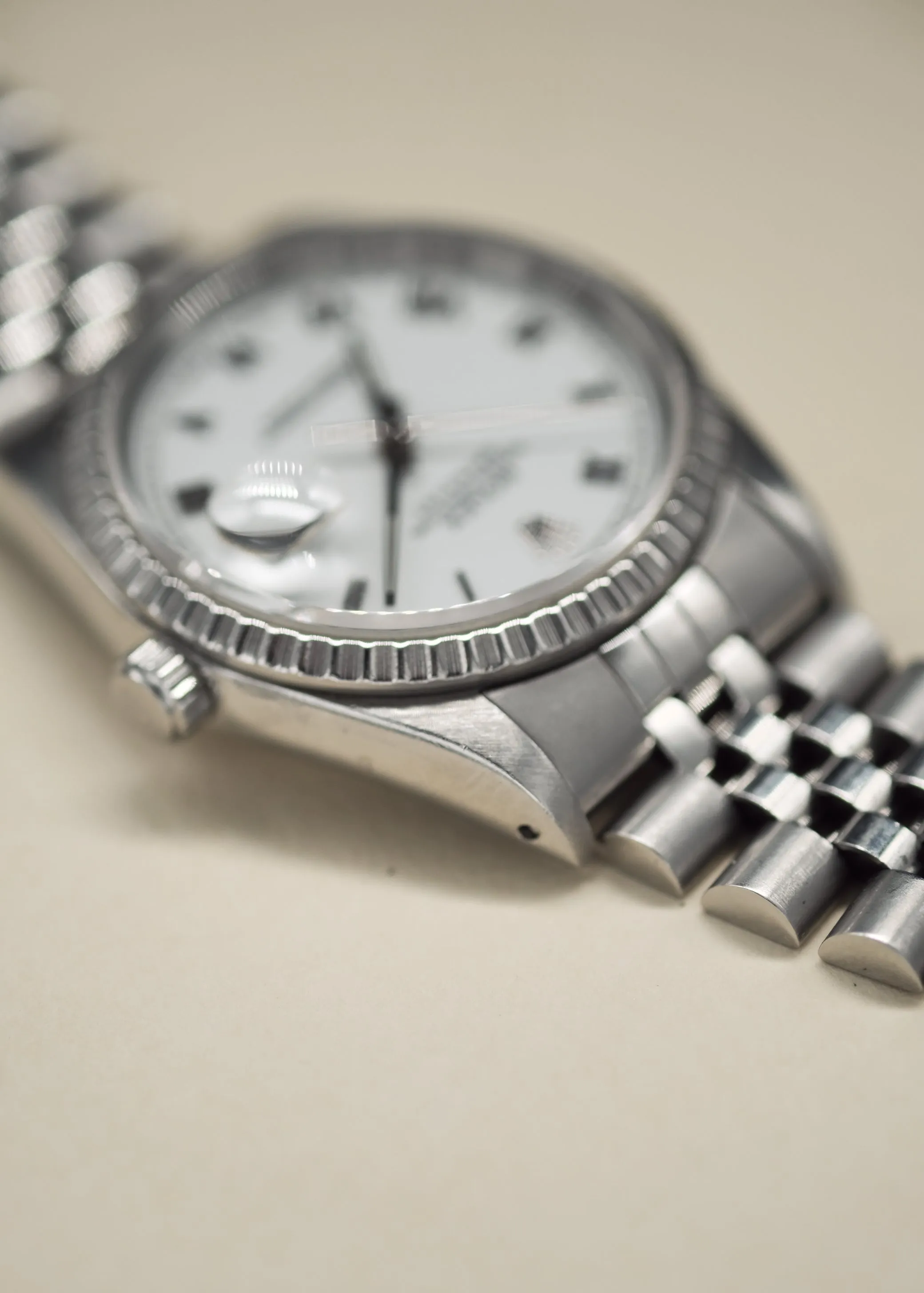 Rolex Datejust 16220 White Roman Dial - 1991