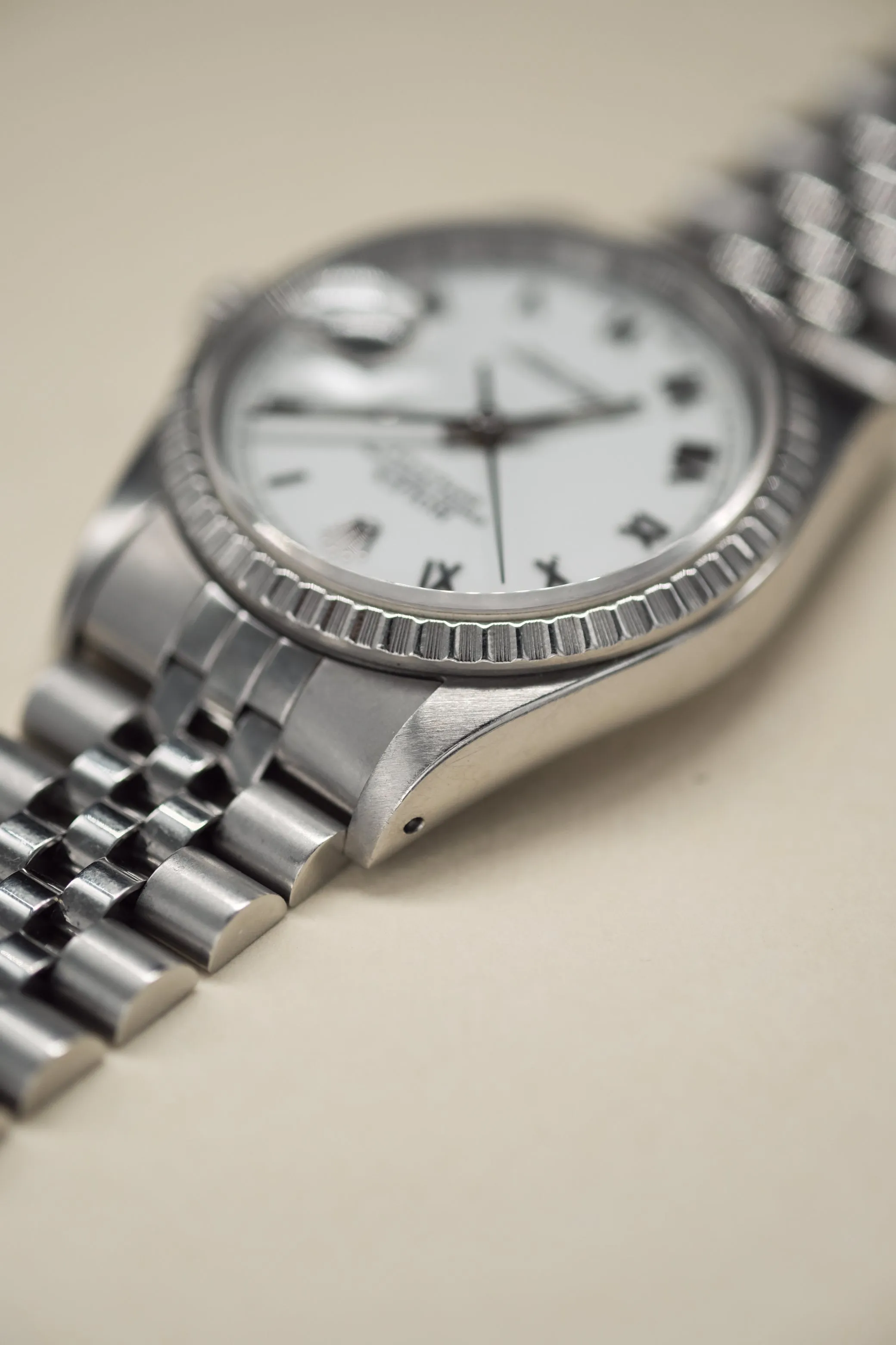 Rolex Datejust 16220 White Roman Dial - 1991