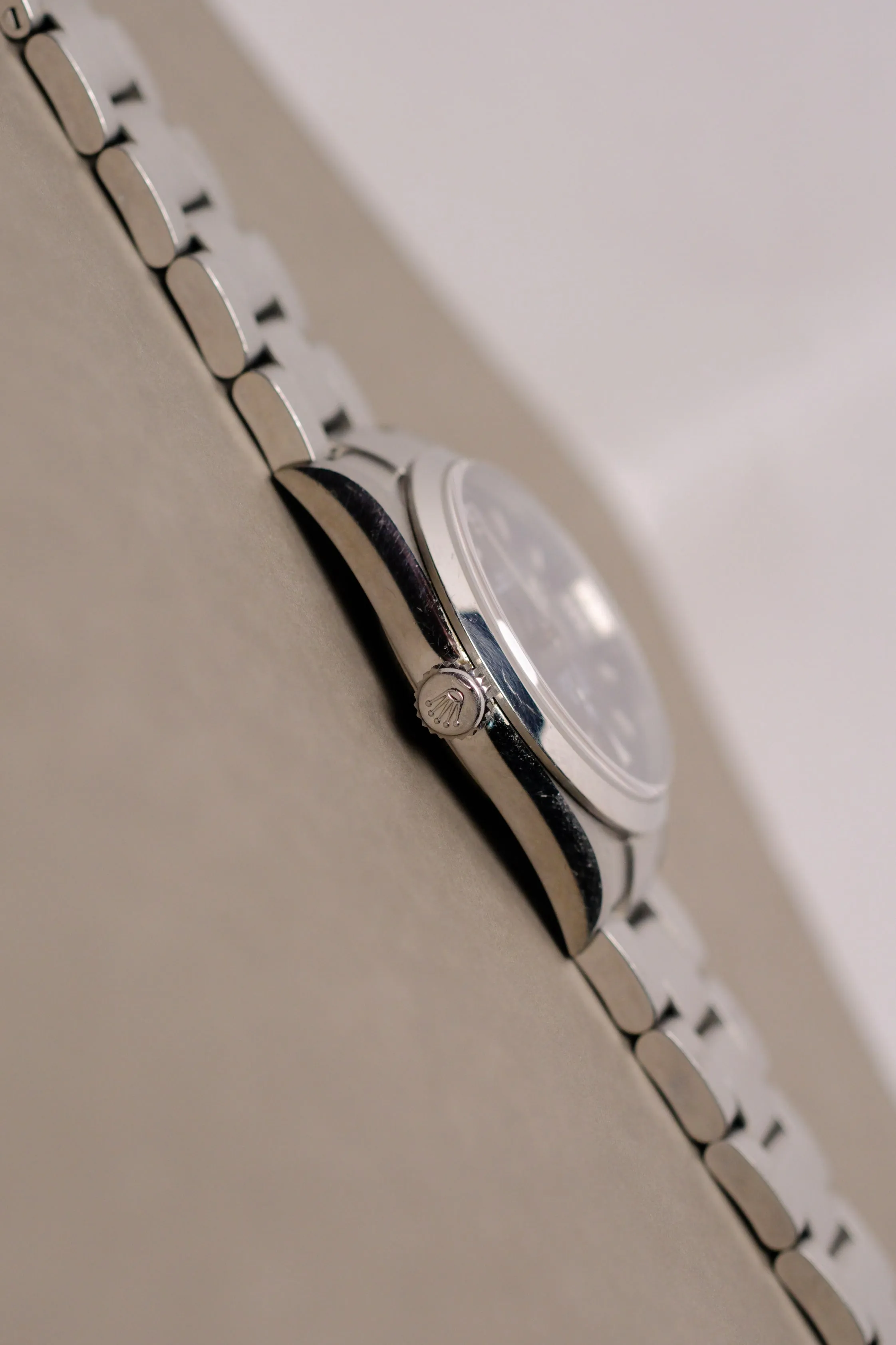 Rolex Explorer i 114270 'Engraved Rehaut' - 2008/9