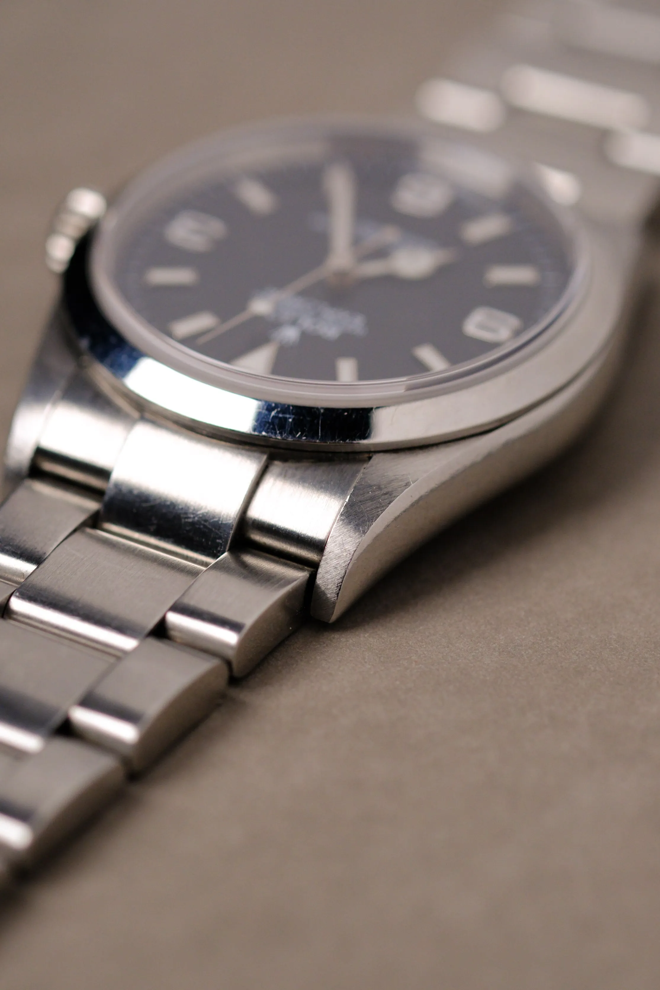 Rolex Explorer i 114270 'Engraved Rehaut' - 2008/9