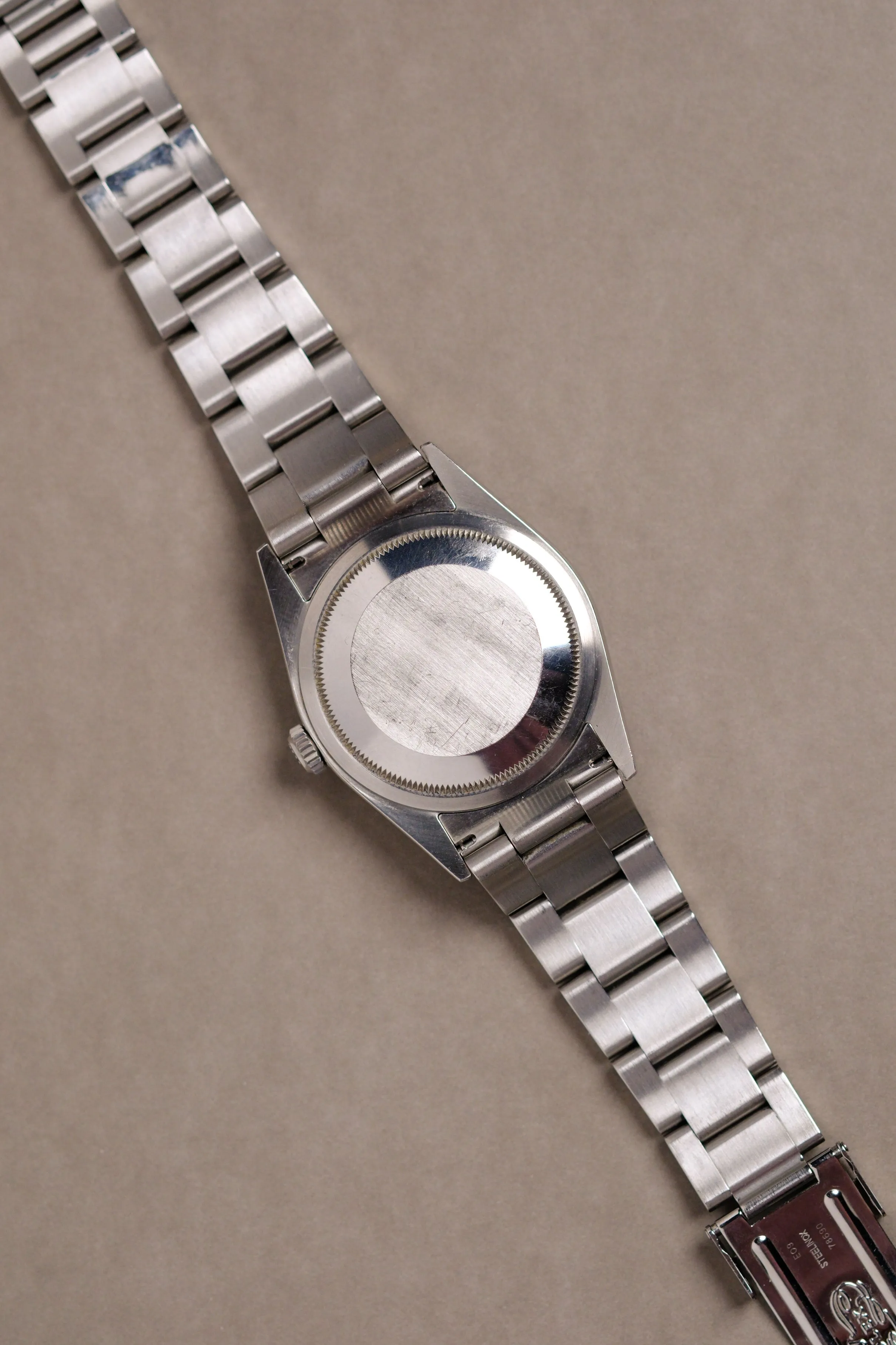 Rolex Explorer i 114270 'Engraved Rehaut' - 2008/9