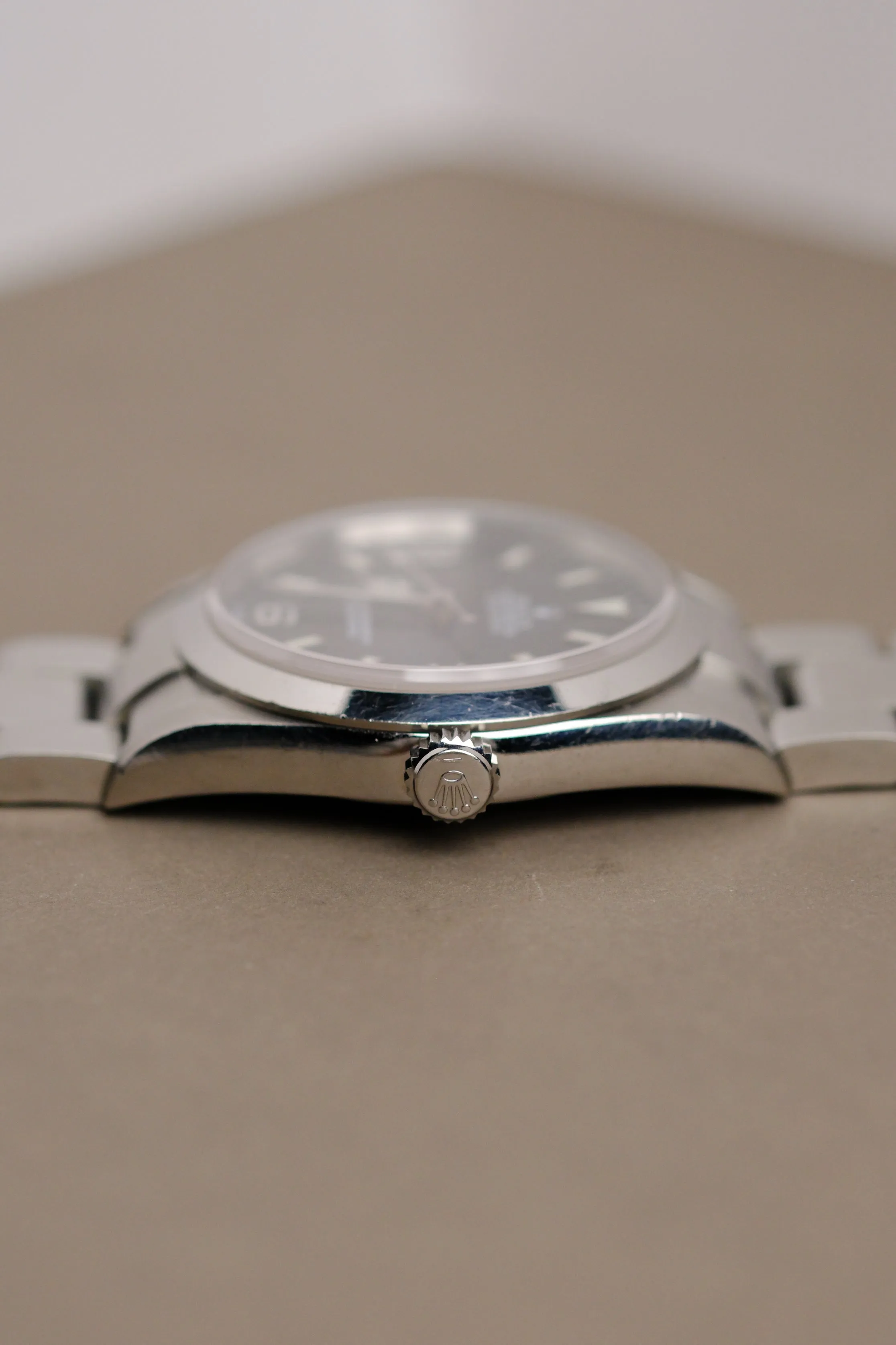 Rolex Explorer i 114270 w/ Hang Tag - 2003