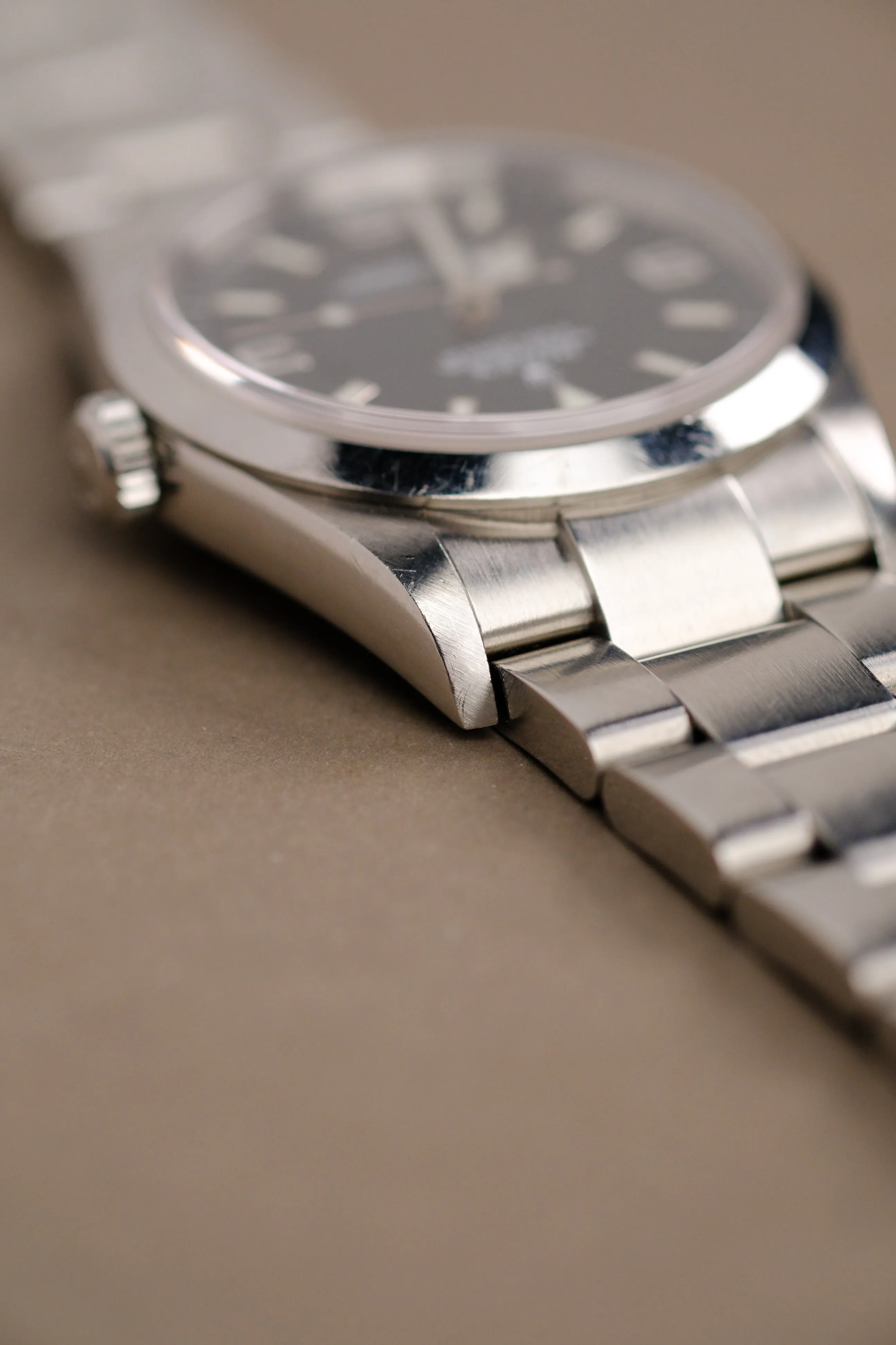 Rolex Explorer i 114270 w/ Hang Tag - 2003