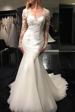 Roycebridal White Tulle Scoop Neck Long Sleeve Mermaid Sweep Train Lace Wedding Dresses, MW194