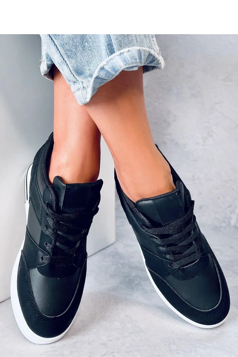 Sport Shoes