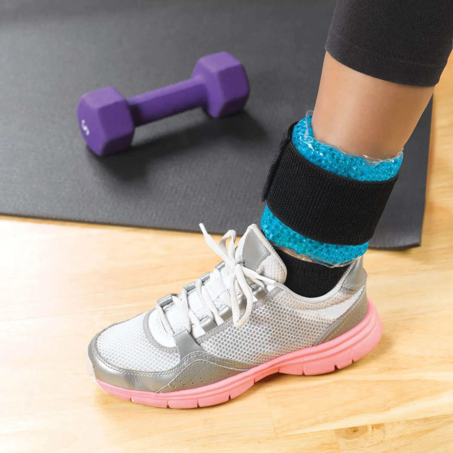 TheraPearl Hot and Cold Ankle/Wrist Wrap with Strap