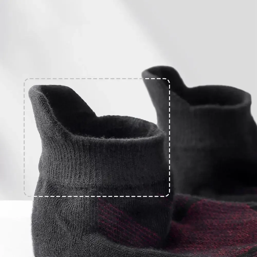 Warmth and Comfort for Winter: Cotton Five Toe Socks for Men's Soccer and Running